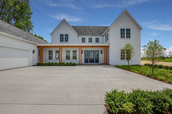 Cost of Concrete Driveway Service in Bountiful