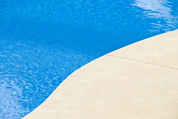 Cost of Pool Deck Construction in Bountiful
