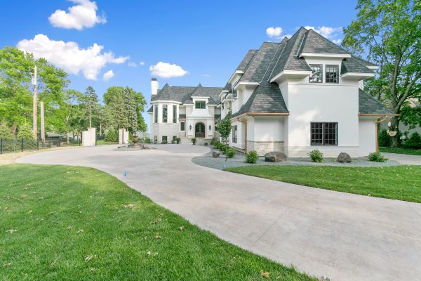 Cost of Concrete Driveway Installation in Bountiful