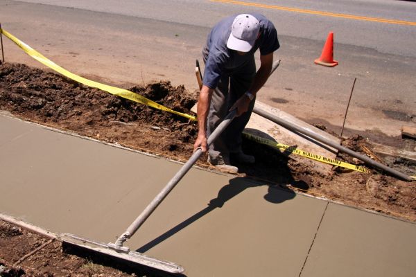 Cost of Sidewalk Building in Bountiful