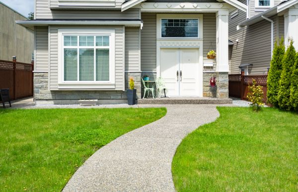 Cost of Concrete Path Construction in Bountiful