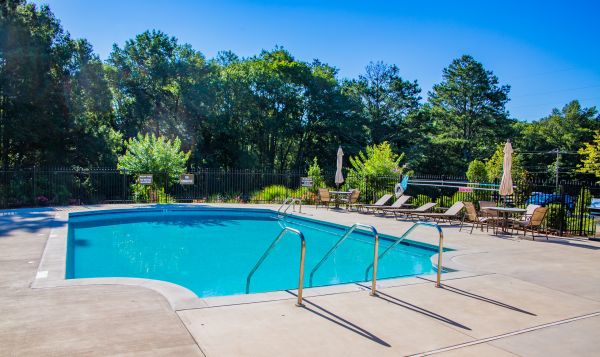 Cost of Pool Paving Installation in Bountiful